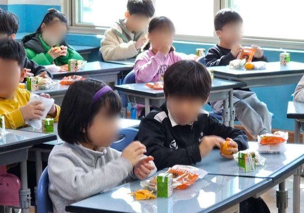 '학교 비정규직 총파업' 경남 1053개 학교 중 327곳 대체 급식