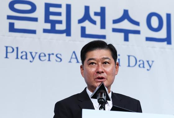 '때늦은 사과' 이종범 "상처받은 팬들께 죄송, 야구계 헌신하겠다"