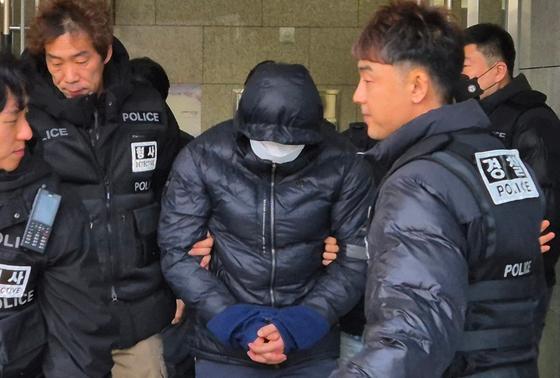 "계엄령 놀이" 양양군 7급 공무원 구속 기로…영장심사 종료(종합)