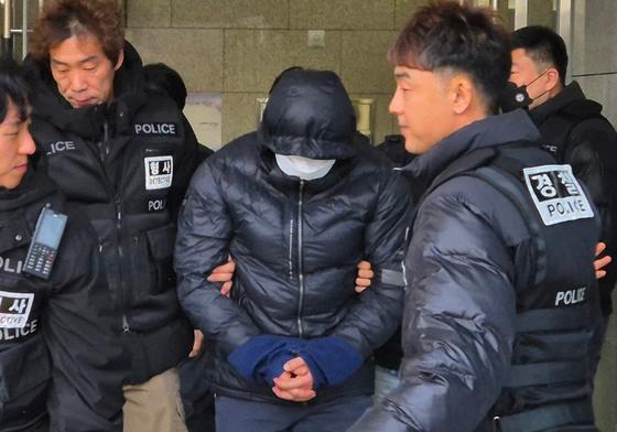 "계엄령 놀이" 양양군 7급 공무원 구속 기로…영장심사 종료(종합)