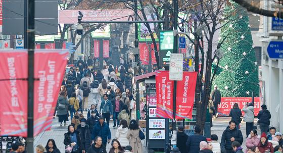 계엄·관세 파고 넘은 韓경제, 1% '턱걸이' 성장…환율이 변수