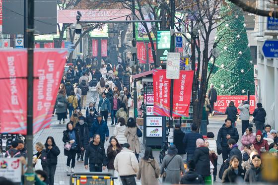 중일 갈등 여파 中 황금연휴 日항공편 무더기 취소…한국 인기 '쑥'