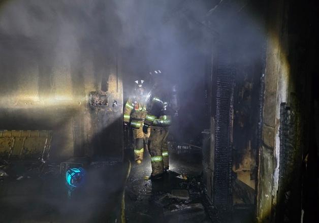 아파트 주민 ‘3명 사망’·축사 700마리 폐사…겨울철 화재 '경고등'(종합)