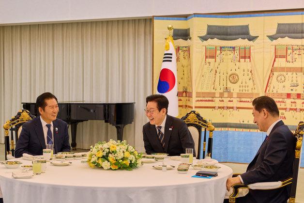 李 "개혁입법, 국민 눈높이 맞게 합리적으로 처리되길"