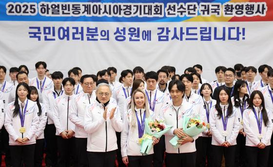 바이애슬론 새 역사 쓴 '귀화' 압바꾸모바 "한국에 감사하다"