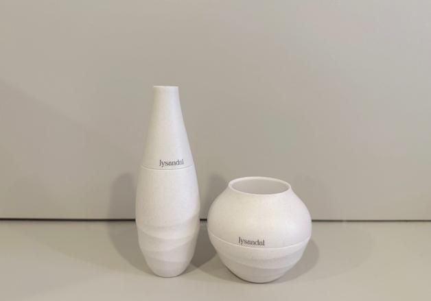 "앗 따끔, 그런데 촉촉"…세럼 발랐는데 '니들' 효과