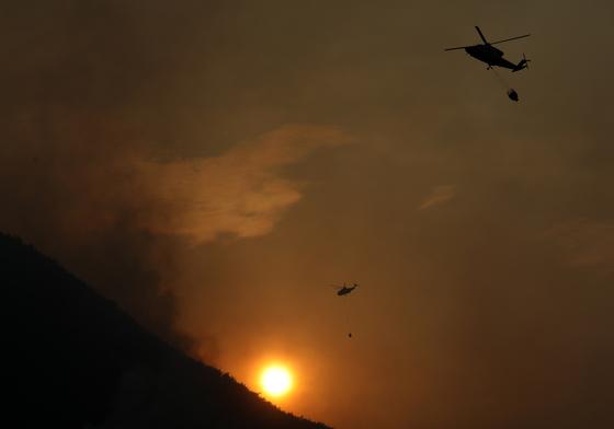 전국 산불 확산, 강풍으로 주불 진화 실패…야간 진화 돌입 (종합)