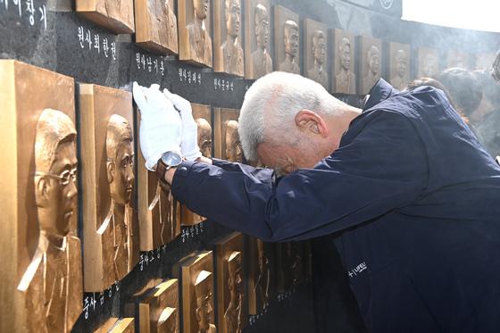 군, 李 정부 출범 후 첫 천안함 추모 행사…국방 차관 대표로 참석