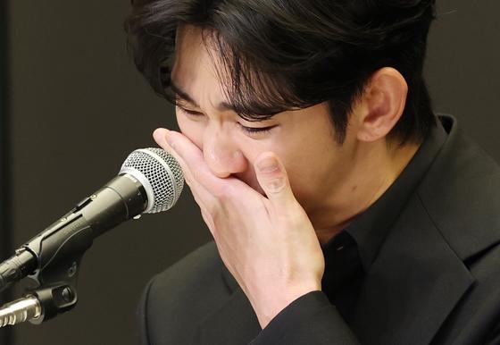"김새론 안고 자고 싶다" 카톡 보낸 인물은 연예인 A 씨…조작 진술 확보