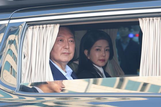 '건진 허위 발언' 尹·'매관매직' 김건희, 한 재판부서 재판 받는다