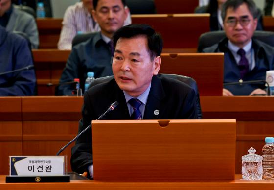 이건완 국방과학연구소장 해임…국방부, 오늘 통보