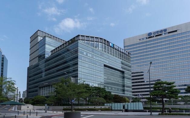 "한미일 전성비·가성비 AI 메모리 통합칩 개발할 때…공조, 생존의 문제"