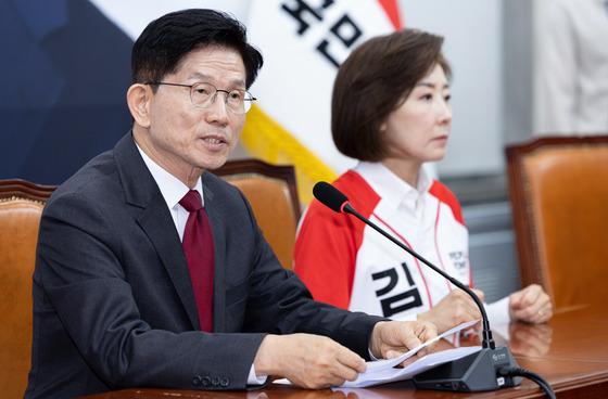 김문수 "헌재 계속된 만장일치 파면은 공산국가에서나"