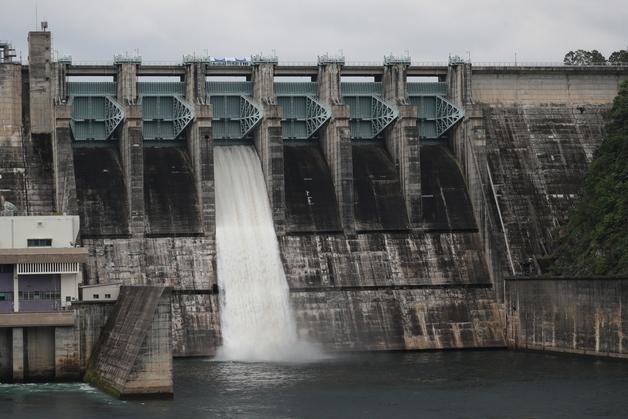 충주댐 16일 오후 1시부터 수문 열어 시험 방류