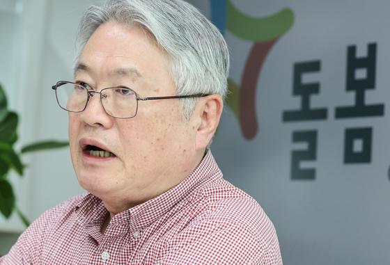 "시군구, 매년 노인 인구 2%에 낙상 방지 '주택개조' 지원해야"