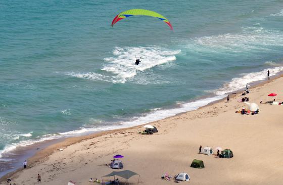 보령 대천해수욕장 패러글라이딩 중 실종 50대 숨진 채 발견(종합)