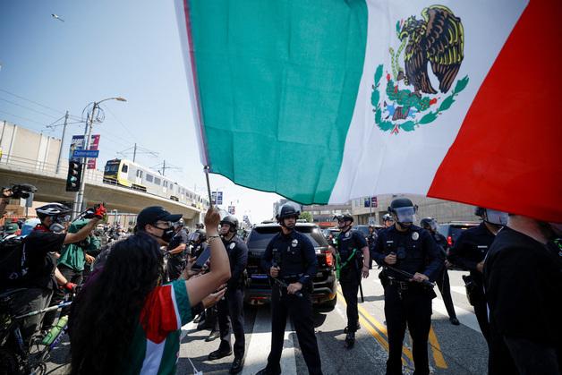 멕, 美이민시설 구금 자국민 또 사망에…"충격적이고 용납 못해"