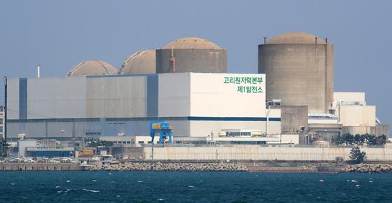 '신규 원전' 찬성 54% 반대 25%…민주·진보층도 '찬성론' 우세