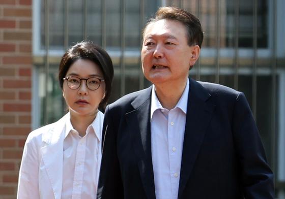 서정욱 "특검, 尹 '졸장부' 만들어…金여사, 尹 향해 '너'라고 안 해"