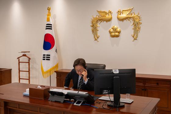 李정부 '1호 법안' 3대 특검, 본격 궤도…尹 부부 정조준