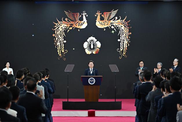 "관광산업, 반도체·車처럼 키워야…대통령 직속 조직 필요"