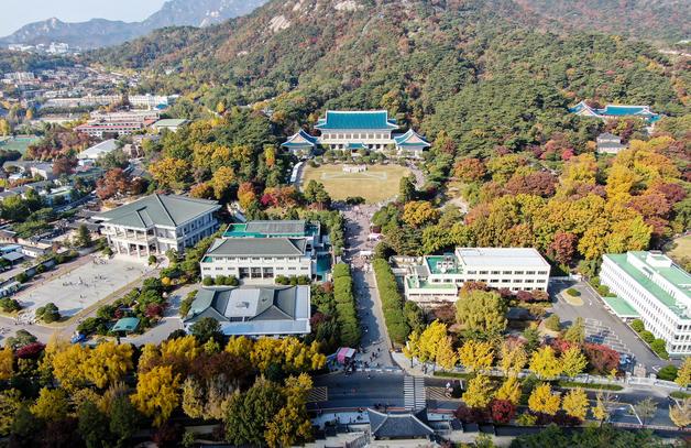 靑 "배임죄 개편, 특정사건 결부는 왜곡"…李 대장동 재판 연관 주장 반박