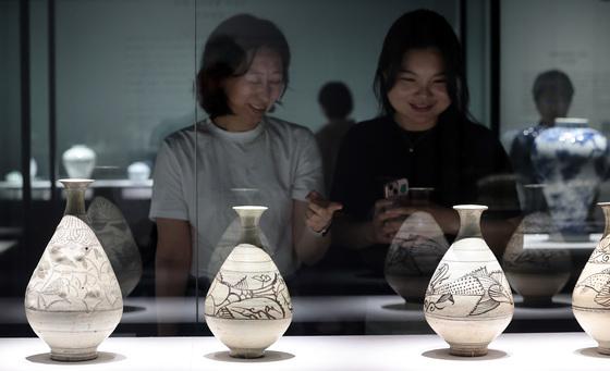 '80주년' 국립중앙박물관, 누적 관람객 1억명 넘겼다…올해만 600만 전망