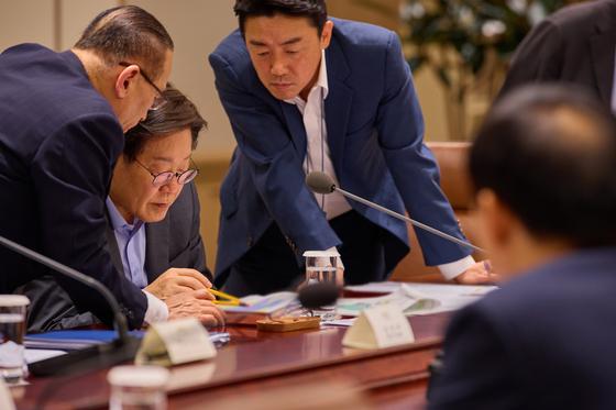 통합 위해 지명한 이혜훈 '진영 갈등' 중심에