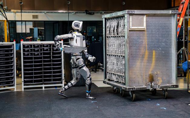 車 부품사 '로봇'으로 눈 돌린다…2040년 740조 시장 정조준