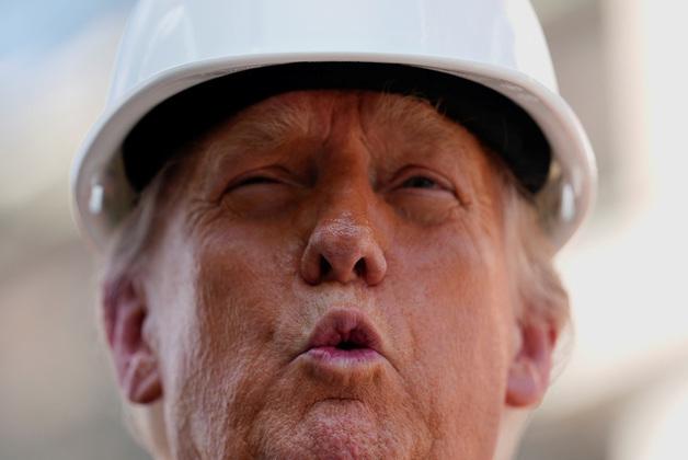 트럼프 "돈 내면 관세 낮춰줄게"…입장료 뜯는 美대통령