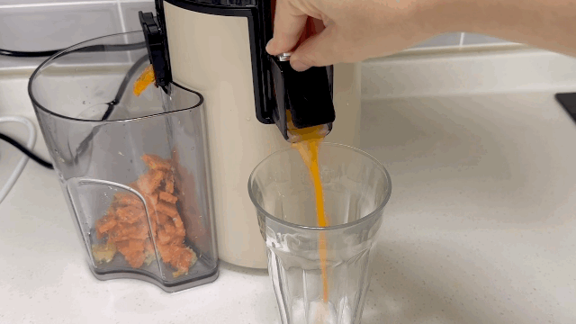 "씻고 깎을 필요 없이 주스를"…휴롬 '하루편안 키트'