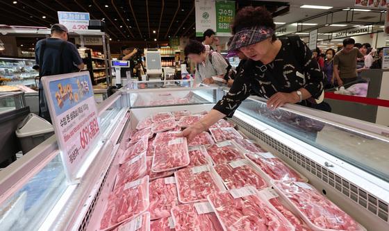 1월 한 달간 돼지고기·계란 할인 지원…한돈 최대 30%↓