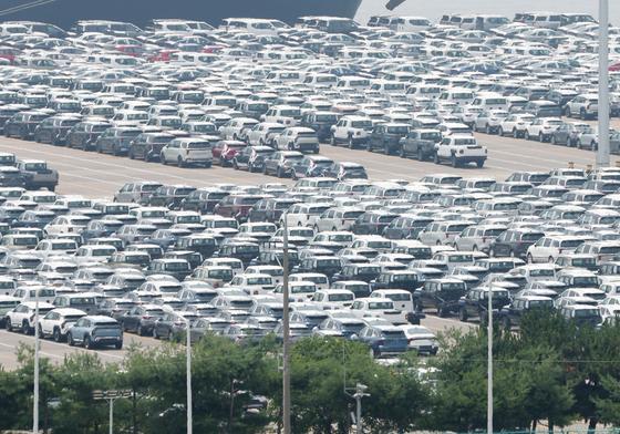 11월 수출 610.4억달러, 작년보다 8.4%…반도체 38.6%↑ 사상 '최대'(상보)