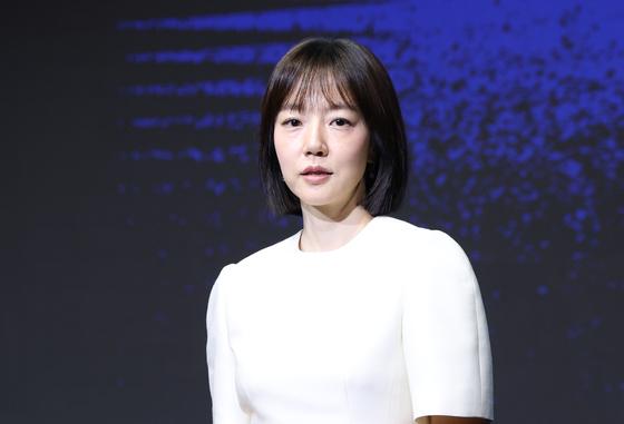 임수정, 새해 첫날 모친상 비보…"유가족 뜻 따라 장례 비공개"