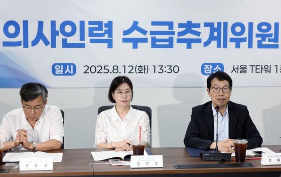 [단독] "요양병원 많은 지역, 의사 더 필요"…추계위, 새 수요모형 공개