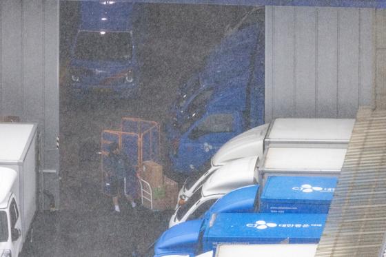 누굴 위한 '새벽배송 금지'인가…얕은 생각에 여론 '분노'