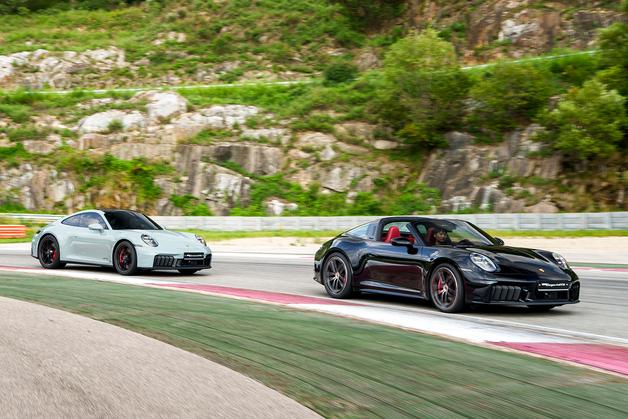 하이브리드도 포르쉐가 하면 다르다…신형 911 GTS[시승기]