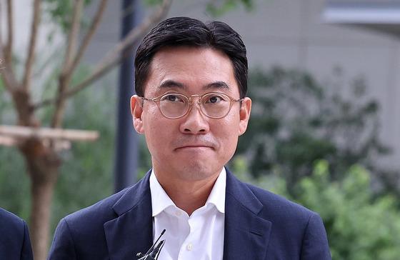 '집사 게이트' 조영탁 구속영장 발부…법원 "증거인멸 염려"