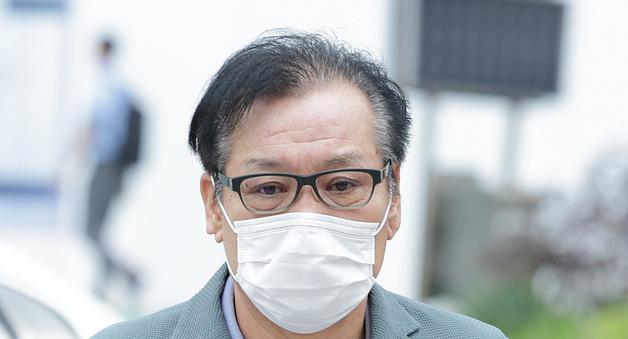 특검, '건진법사' 전성배 징역 5년 구형…내년 2월 선고