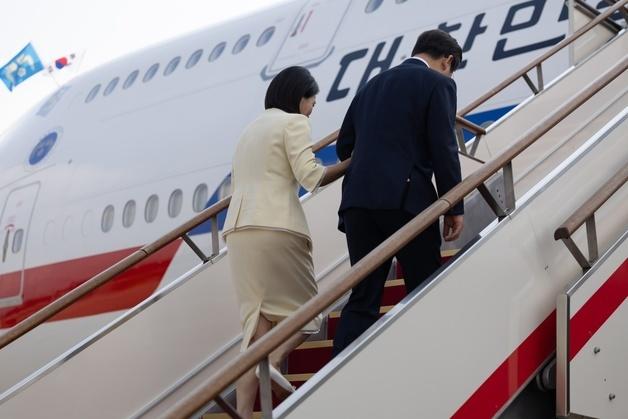 [속보] 李대통령, '3박 6일' 일·미 순방 마치고 귀국…내치 복귀