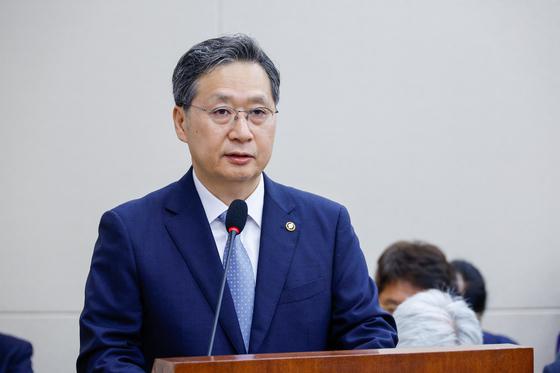 윤영빈 전 우주청장, 재산 42억 4695만 원 신고