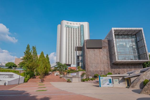 '교비로 변호사비 지출' 장범식 전 숭실대 총장 약식기소