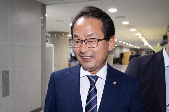 與 "특별감찰관, 野와 협의…재보선 공천 내달 13일까지 마무리"(종합)