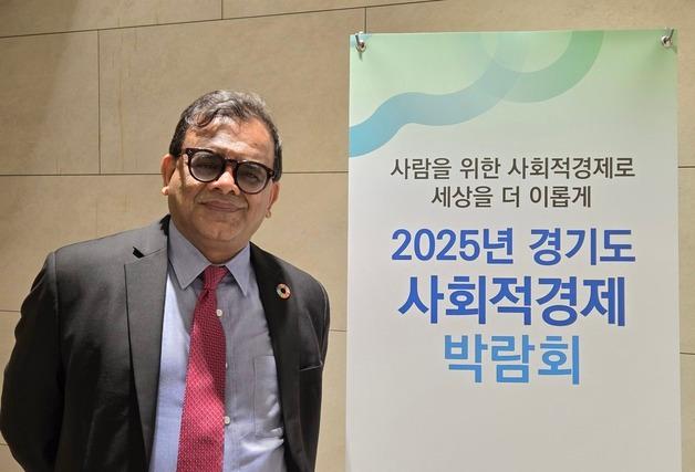 "사회적경제는 돈 되는 산업…기업 참여 늘면 사회문제까지 해결"