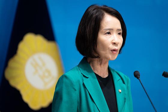 국힘 "선관위, 대통령 밥 친구가 주도하는 셀프 조사 아닌 국조·특검이 답"