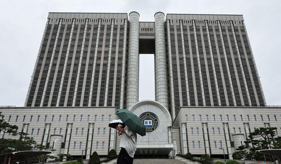 법원, '삼부토건 부회장 도피 조력' 코스닥 상장사 회장 보석 불허