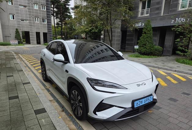 중국산 편견 싹 지운 4천만원대 ‘갓성비’ BYD 씨라이언 7[시승기]