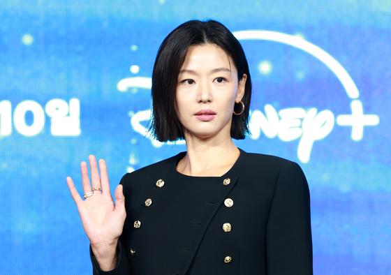 [단독] 전지현, 성수동 아뜰리에길 건물 2채 468억 매입