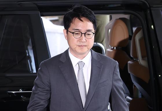 [뉴스1 PICK]내란 특검 출석한 심우정 전 검찰총장, "尹 즉시항고 포기 결정" 질문에 '묵묵부답'