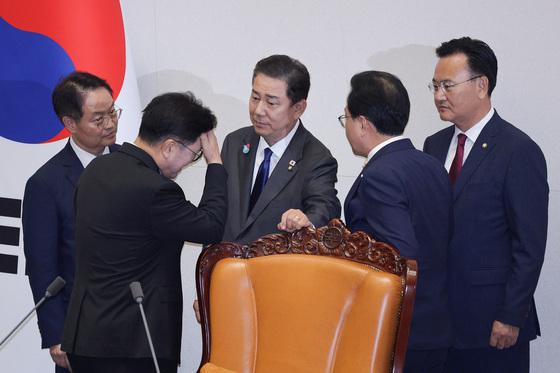 [뉴스1 PICK]충돌의 전당으로 변한 국회…끝내 정부조직법 필리버스터 돌입